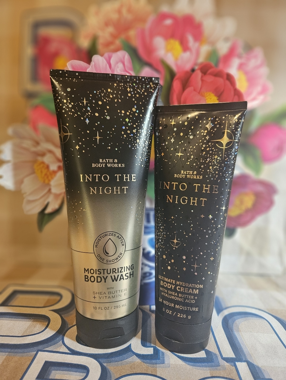 NWT Bath & Body Works Into the Night Bodycare Set - Black and Gold